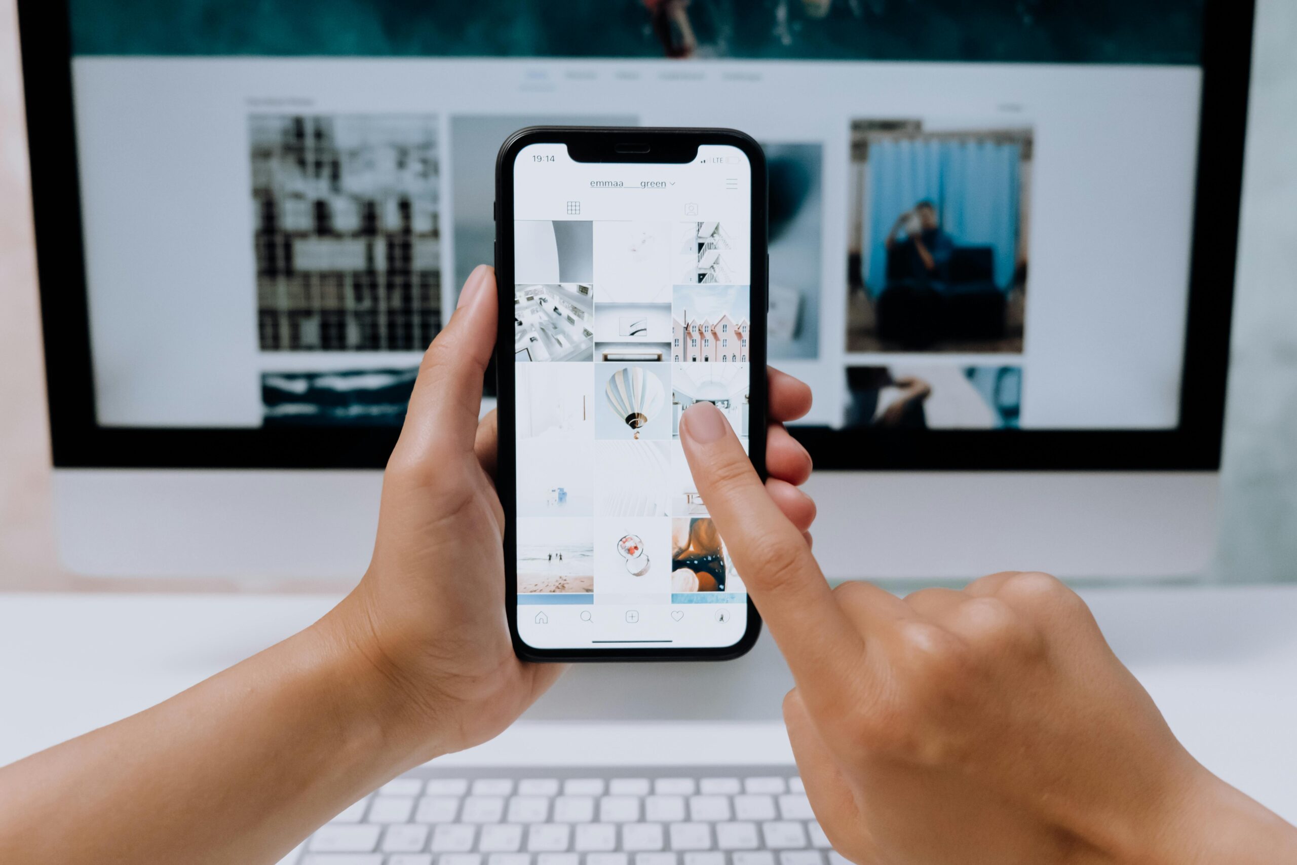 how to add an IG feed to your showit website